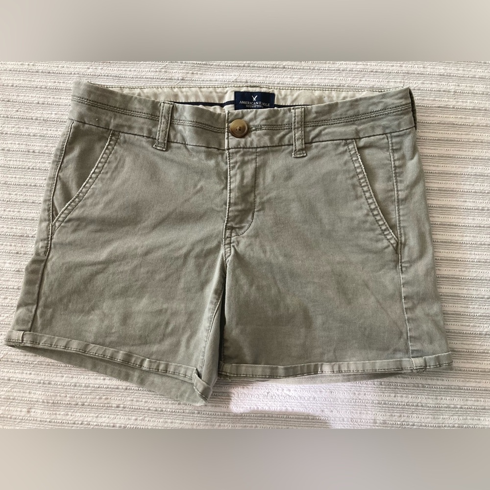 American Eagle Outfitters Midi Olive Green Shorts AE Olive Green Cotton Shorts